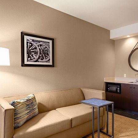 Hampton Inn Laramie Kültér fotó