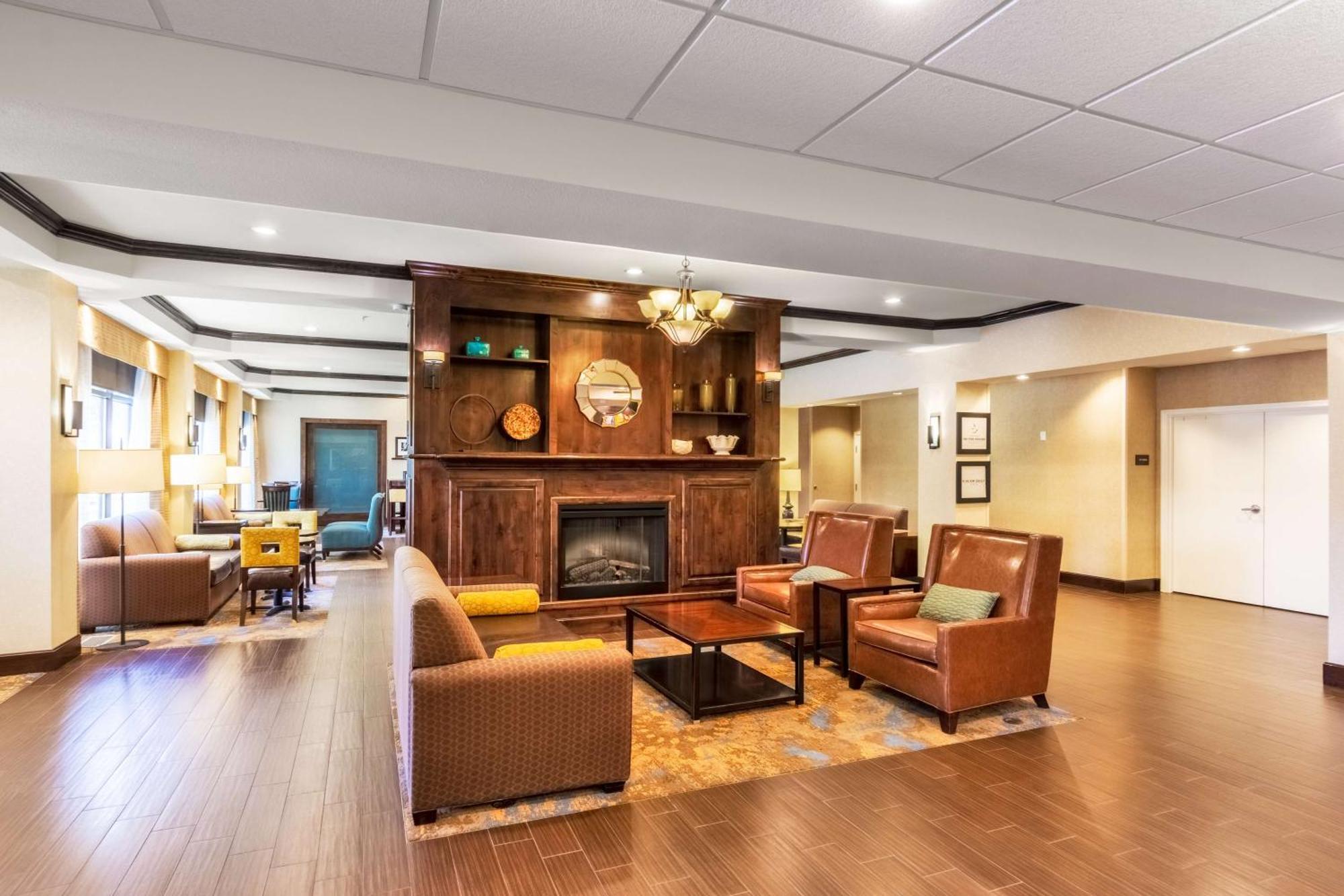 Hampton Inn Laramie Kültér fotó