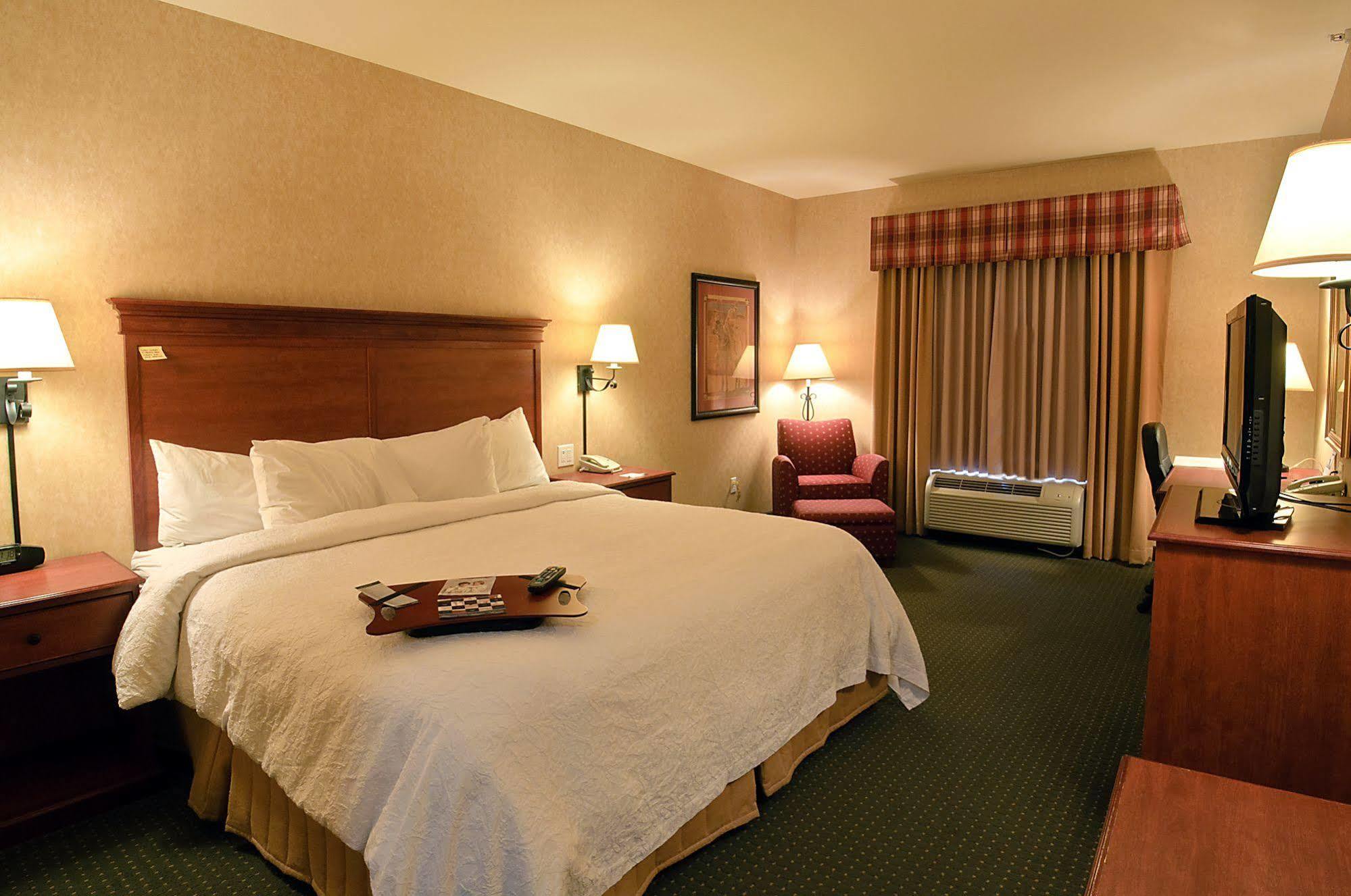 Hampton Inn Laramie Kültér fotó