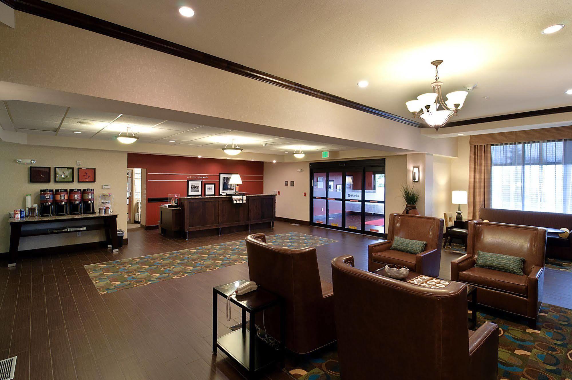 Hampton Inn Laramie Kültér fotó