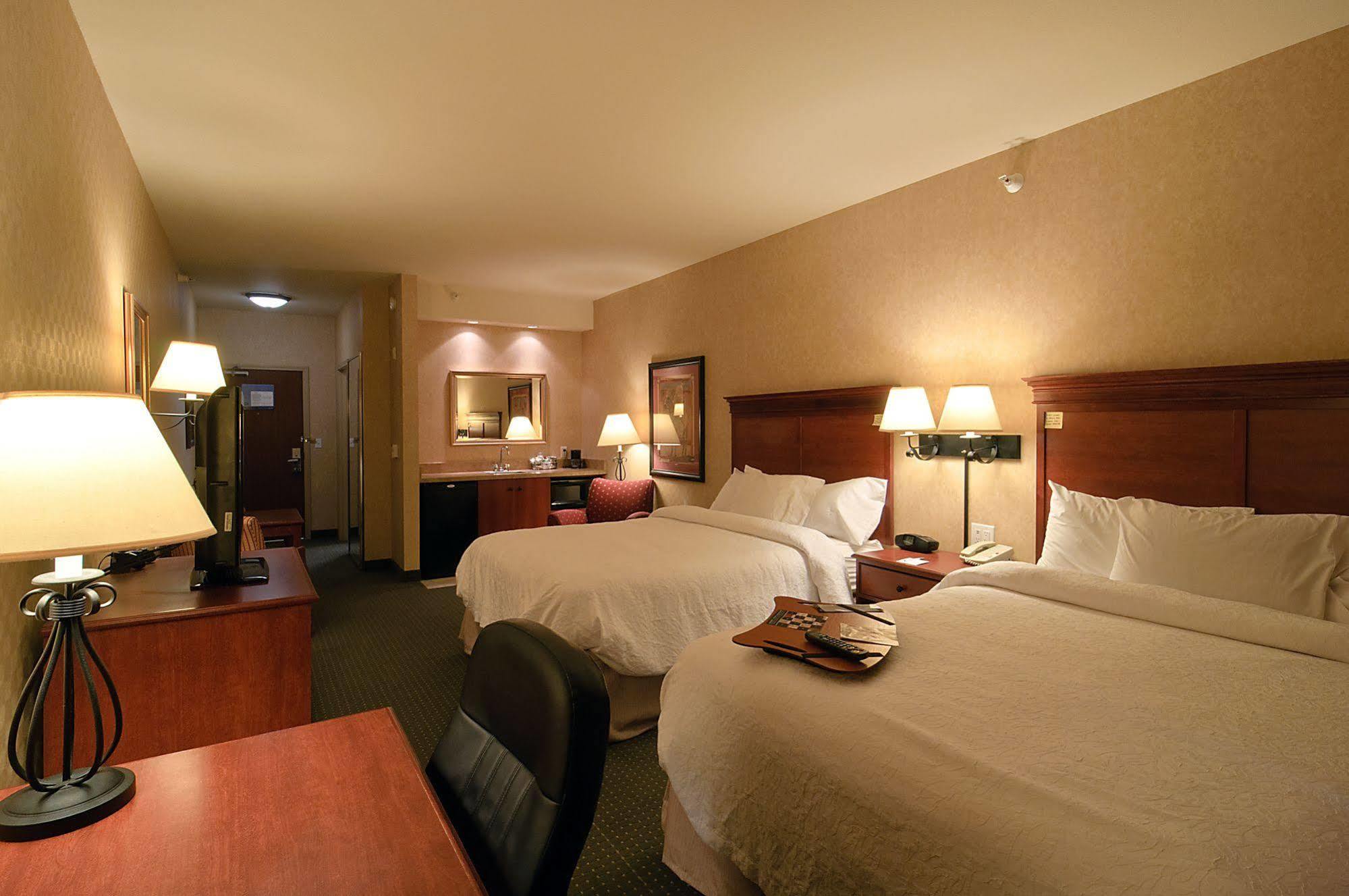 Hampton Inn Laramie Kültér fotó